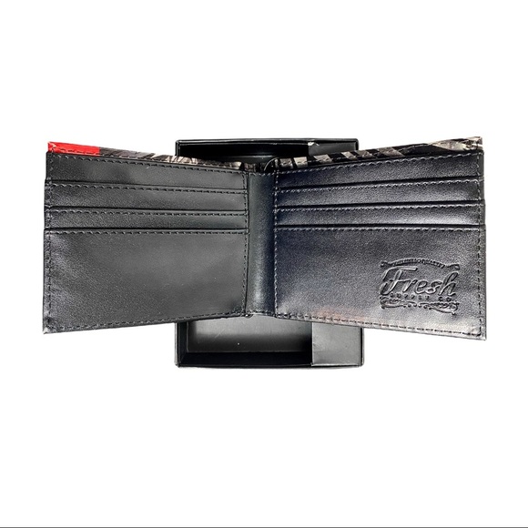 NIB Yu-Gi-Oh! Bifold Wallet - Picture 4 of 8